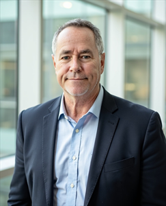 Chris Kline headshot