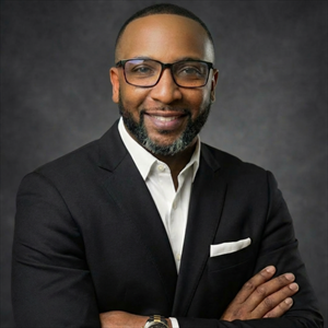 Njsane Courtney headshot