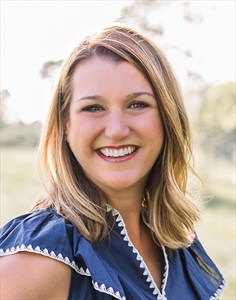 Tess Chaney headshot